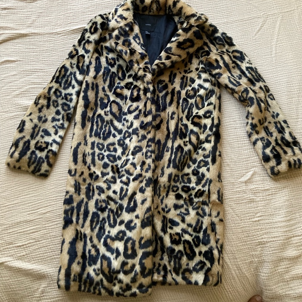 Forever 21 Leopard Print Faux Fur Coat - Womens M